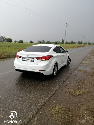Hyundai Elantra 2015, 110,000 km - 1.6 l - Ağstafa