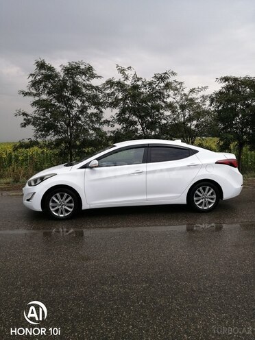 Hyundai Elantra 2015, 110,000 km - 1.6 l - Ağstafa