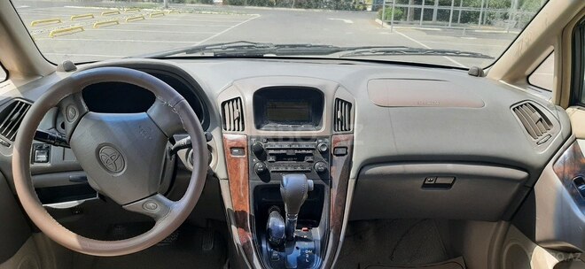 Toyota Highlander 2001, 260,000 km - 2.2 l - Bakı
