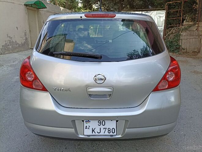 Nissan Tiida 2006, 226,000 km - 1.6 л - Bakı