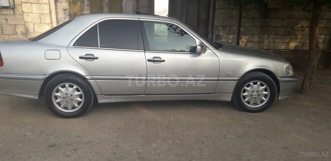 Mercedes C 180 1998, 297,128 km - 2.4 l - İmişli