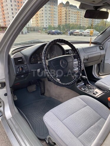 Mercedes C 200 1997, 540,000 km - 2.0 л - Sumqayıt