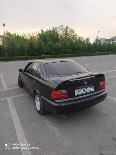 BMW 318 1993, 430,000 km - 1.8 l - Şəki