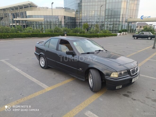 BMW 318 1993, 430,000 km - 1.8 l - Şəki