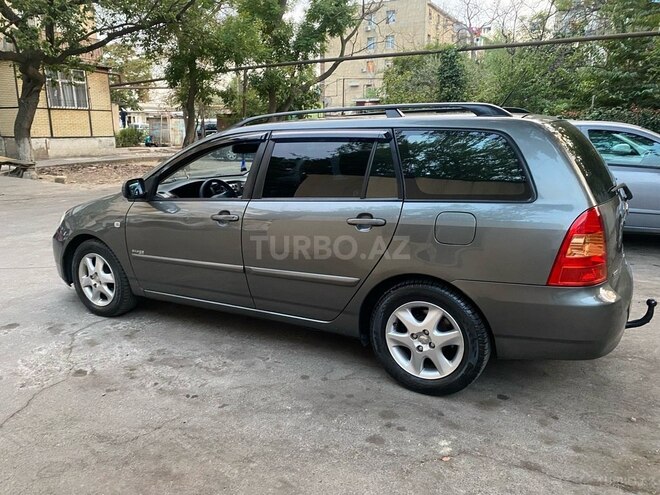 Toyota Corolla 2006, 223,000 km - 1.4 l - Bakı