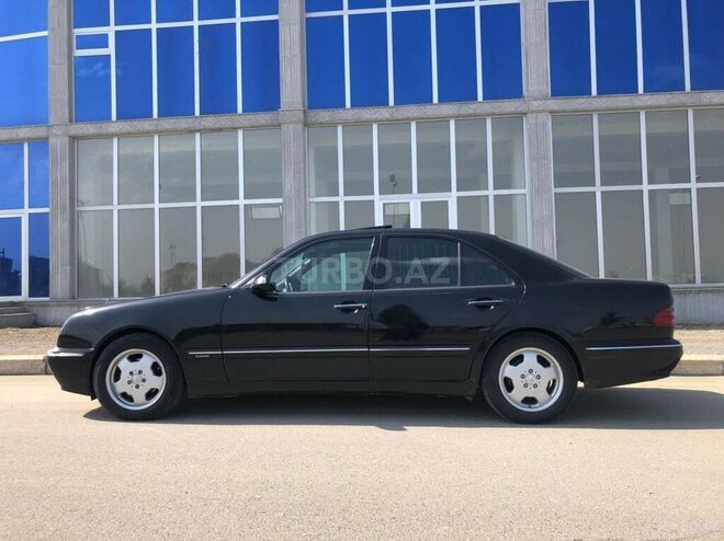 Mercedes E 200 2000, 276,000 km - 2.0 l - Gəncə