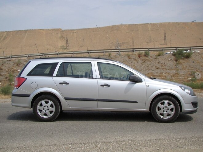 Opel Astra 2006, 164,000 km - 1.3 l - Bakı