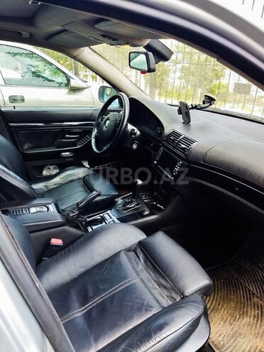 BMW 530 2001, 400,000 km - 3.0 l - Bakı