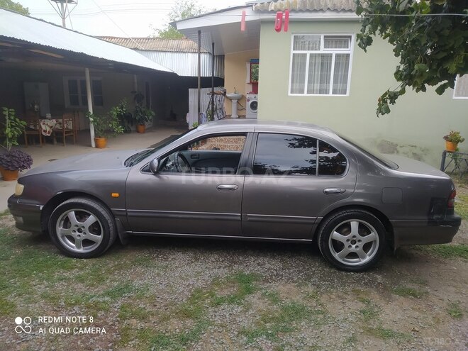 Nissan Maxima 1997, 340,000 km - 3.0 л - Zaqatala