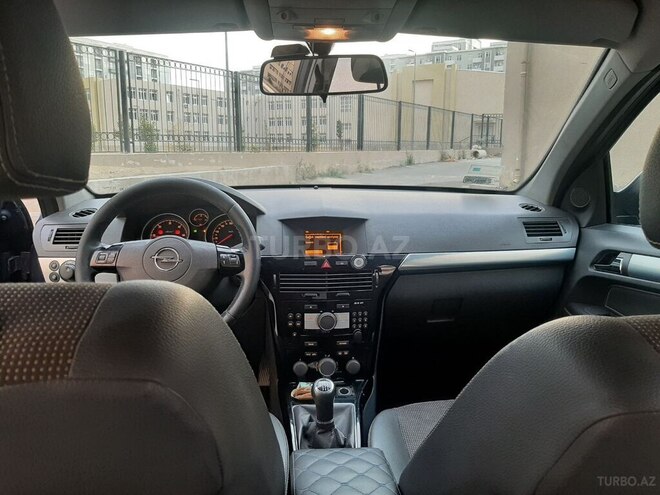 Opel Astra 2009, 198,241 km - 1.3 l - Bakı