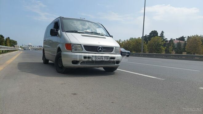 Mercedes V 220 2000, 100,020 km - 2.2 l - Bakı