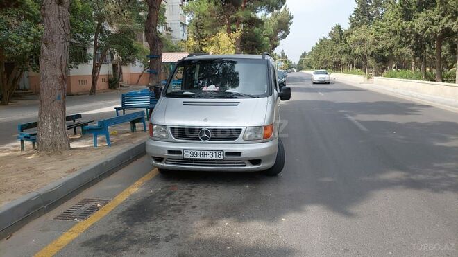 Mercedes V 220 2000, 100,020 km - 2.2 l - Bakı