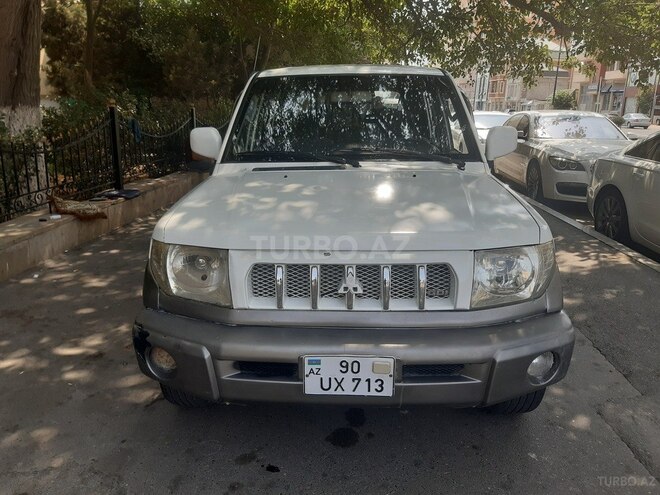 Mitsubishi Pajero io 1998, 235,000 km - 1.8 л - Bakı