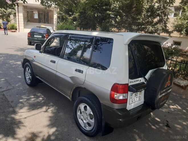 Mitsubishi Pajero io 1998, 235,000 km - 1.8 л - Bakı