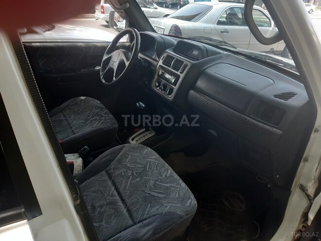 Mitsubishi Pajero io 1998, 235,000 km - 1.8 л - Bakı