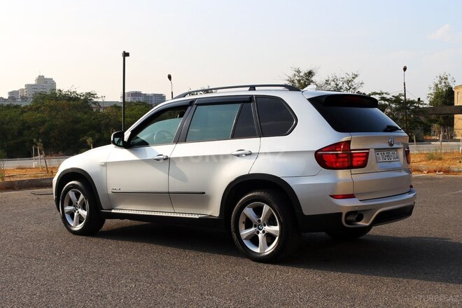 BMW X5 2011, 170,000 km - 3.0 l - Bakı