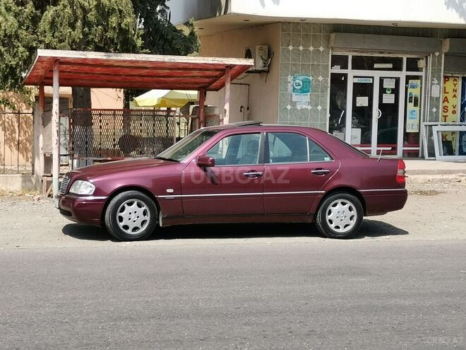 Mercedes C 180 1996, 322,000 km - 1.8 l - Gəncə