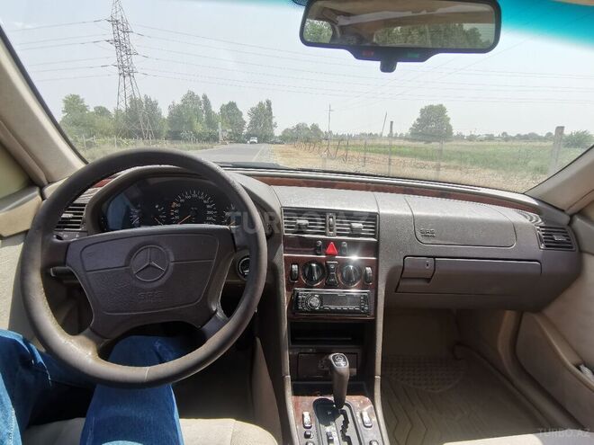 Mercedes C 180 1996, 322,000 km - 1.8 l - Gəncə