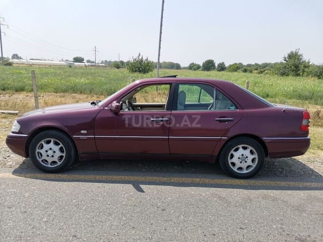 Mercedes C 180 1996, 322,000 km - 1.8 l - Gəncə
