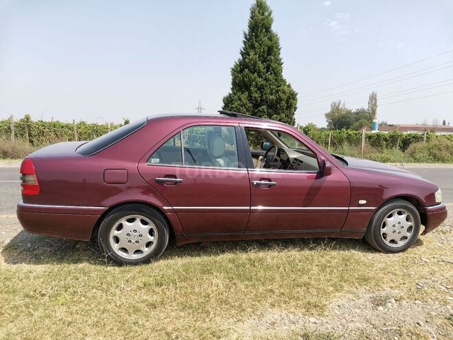 Mercedes C 180 1996, 322,000 km - 1.8 l - Gəncə