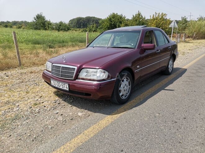 Mercedes C 180 1996, 322,000 km - 1.8 l - Gəncə