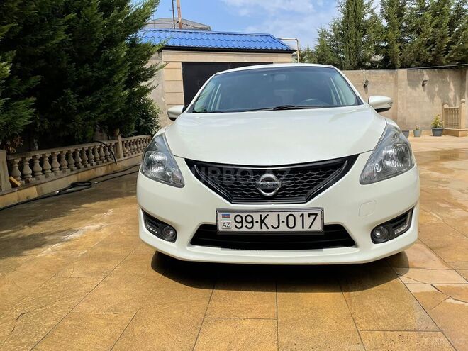 Nissan Tiida 2013, 123,900 km - 1.8 л - Bakı