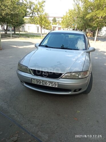 Opel Vectra 1999, 350,000 km - 1.8 l - Mingəçevir