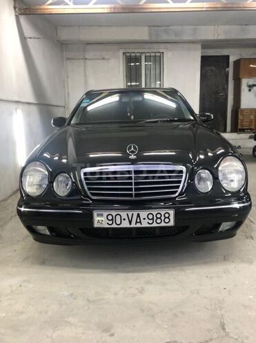 Mercedes E 240 2000, 295,000 km - 2.6 л - Bakı