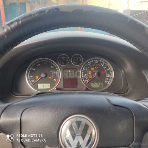 Volkswagen Passat 2002, 360,000 km - 2.0 л - Bakı