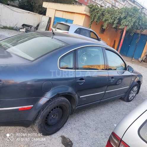 Volkswagen Passat 2002, 360,000 km - 2.0 л - Bakı