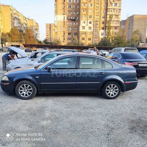 Volkswagen Passat 2002, 360,000 km - 2.0 л - Bakı