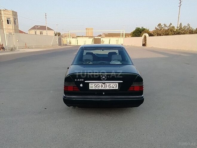 Mercedes E 220 1994, 615,650 km - 2.2 l - Bakı