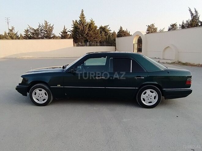 Mercedes E 220 1994, 615,650 km - 2.2 l - Bakı