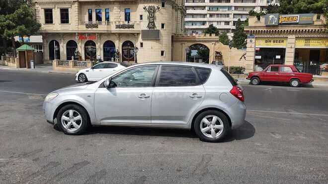Kia Ceed 2007, 235,000 km - 1.6 l - Bakı