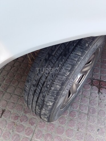 GAZ 3110 2004, 12,435 km - 2.3 l - Salyan