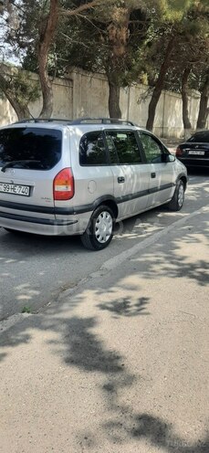 Opel Zafira 2000, 285,000 km - 2.0 л - Sumqayıt