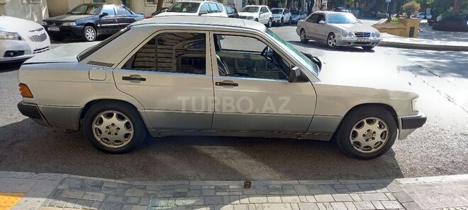 Mercedes 190 1990, 350,000 km - 1.8 л - Bakı