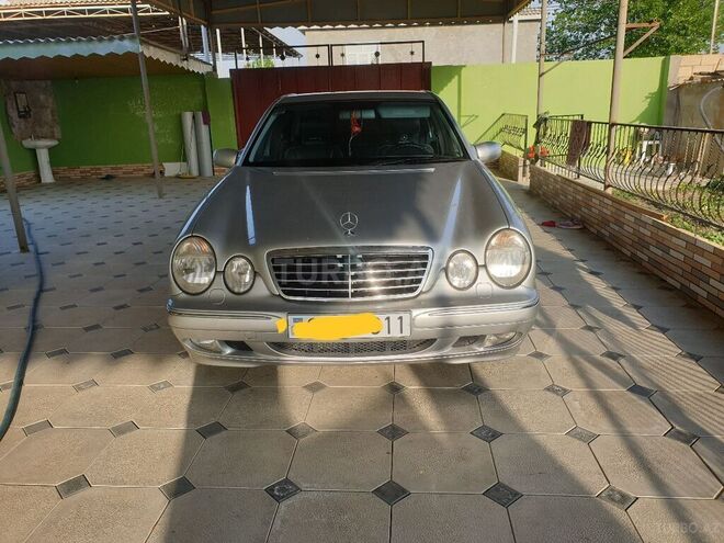 Mercedes E 240 2001, 195,878 km - 2.6 l - Cəlilabad