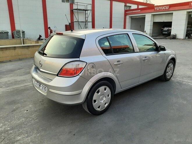 Opel Astra 2005, 137,000 km - 1.4 l - Bakı