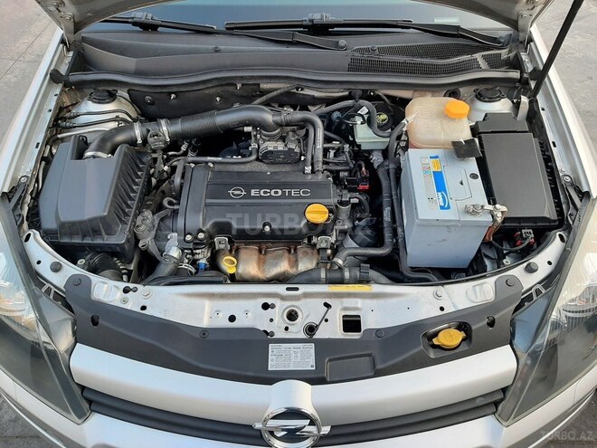 Opel Astra 2005, 137,000 km - 1.4 l - Bakı