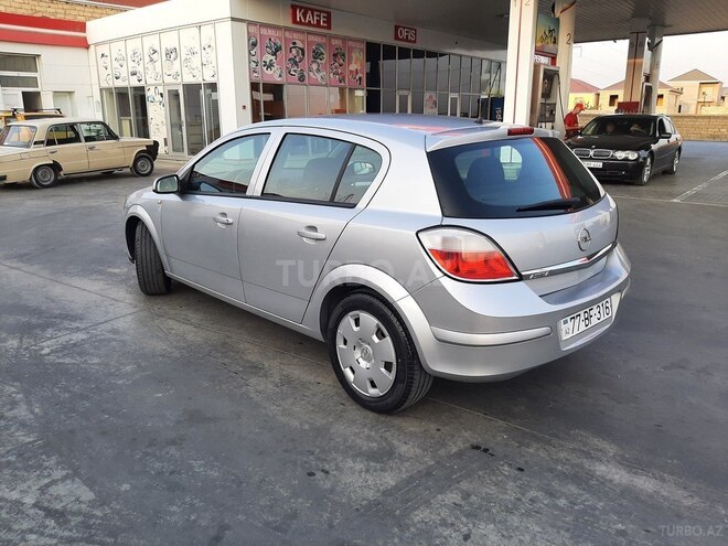 Opel Astra 2005, 137,000 km - 1.4 l - Bakı
