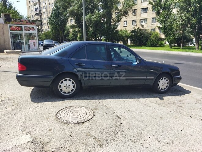 Mercedes E 240 1998, 306,179 km - 2.4 l - Bakı