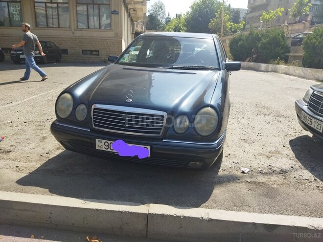 Mercedes E 240 1998, 306,179 km - 2.4 l - Bakı