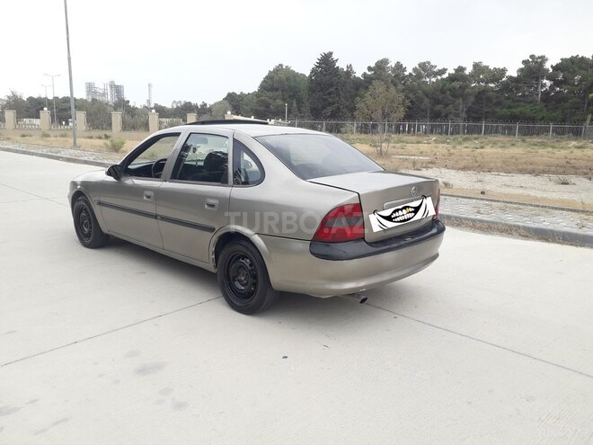 Opel Vectra 1997, 265,835 km - 1.6 l - Sumqayıt