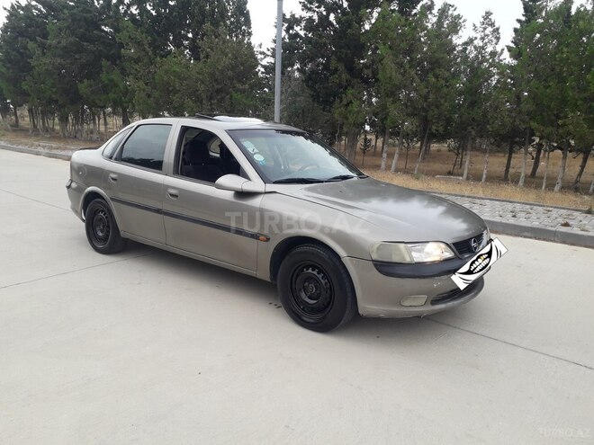 Opel Vectra 1997, 265,835 km - 1.6 l - Sumqayıt