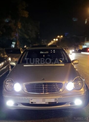 Mercedes C 240 2000, 285,000 km - 2.6 l - Bakı