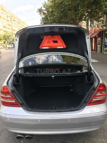 Mercedes C 240 2000, 285,000 km - 2.6 l - Bakı