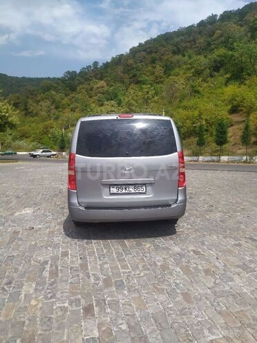 Hyundai H-1 2010, 304,000 km - 2.5 л - Qəbələ