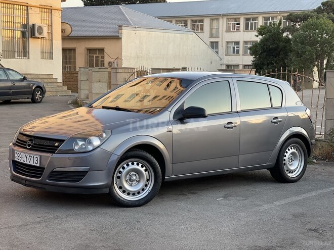 Opel Astra 2006, 330,000 km - 1.3 l - Bakı