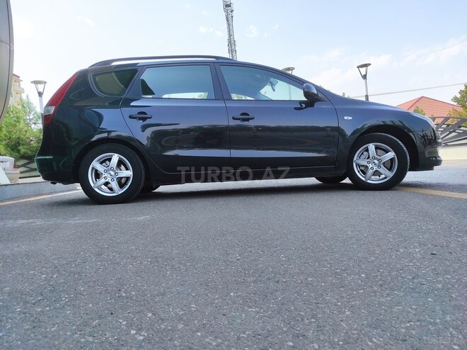 Hyundai i30 2010, 125,000 km - 1.4 л - Gəncə